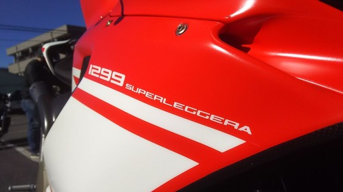 2017 1299 SUPER LEGGERA003