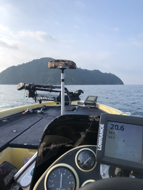 2AB05CF9-19D5-442F-80F1-144913874722