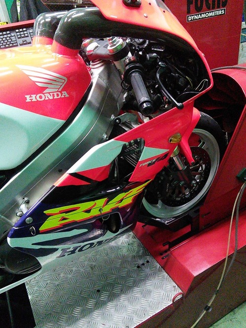 RVF750 RC45 PCR006