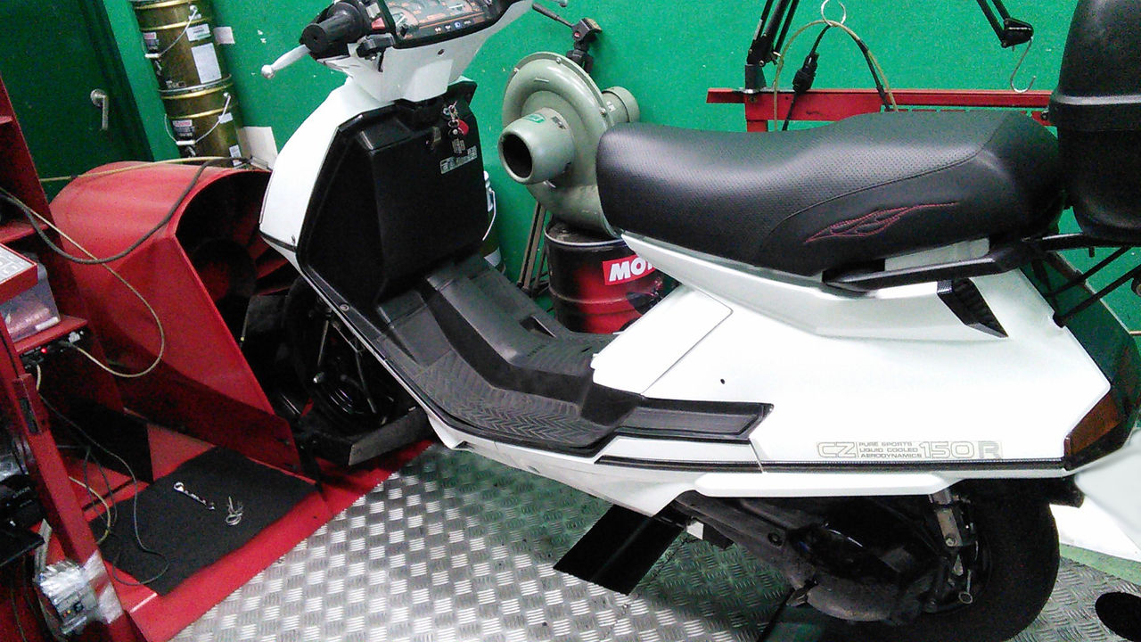 交換可能、交換可　ヤマハcz125トレーシー　実働2000キロ台 CZ125トレイシー】スポーツスクーターの草分け！RZエンジン搭載で最