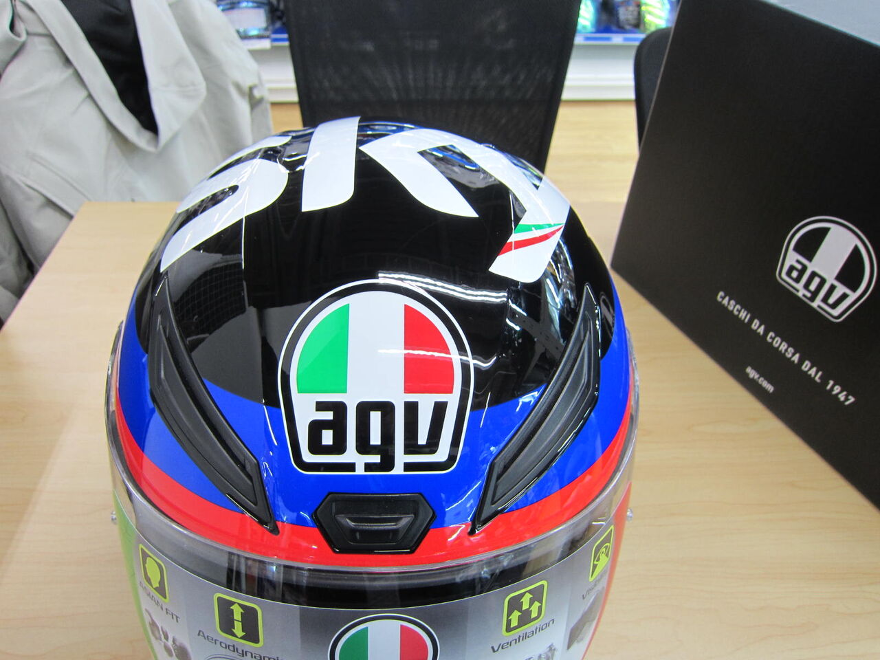 和泉中央2りんかん】特価AGV VR46 SKY RACING : 2りんかんブログ