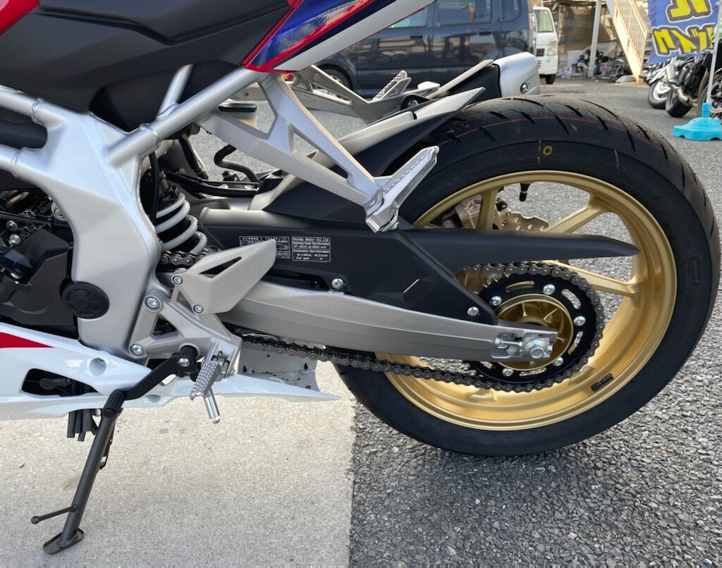 レンタルバイクに年式cbr250rrが納車されました 2りんかんブログ レンタルバイクに年式cbr250rrが納車されました 2りんかんブログ