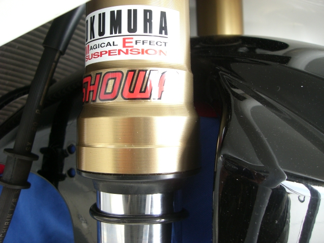 サスのオーバーホールしました ２りんかんブログ