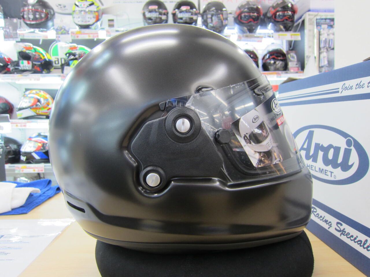 ARAI ラパイドNEO マットブラック 61〜62 Arai フルフェイスヘルメット