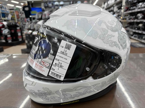 茨木2りんかん】SHOEI Z-8新モデルが入荷しました!! : 2りんかんブログ