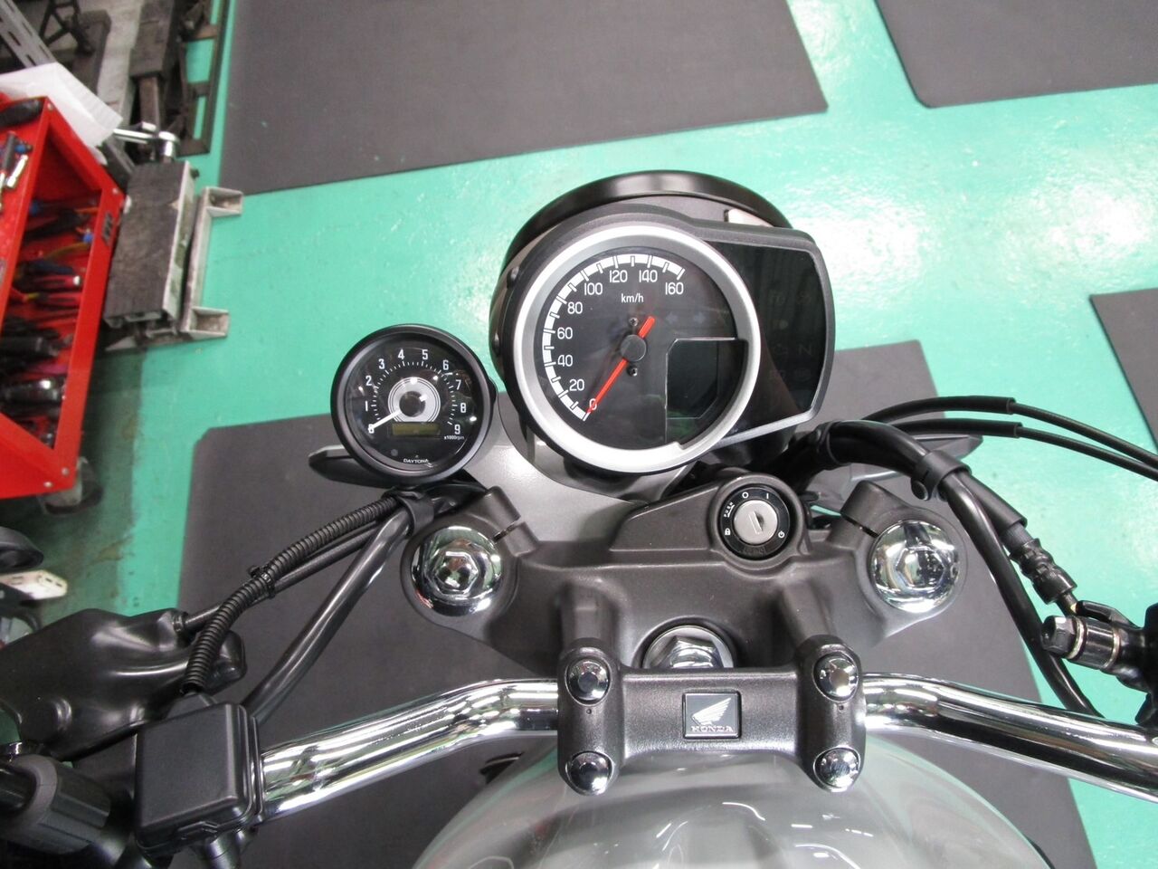 GB350のオススメ VELONAタコメーターキット【千葉北】 : 2