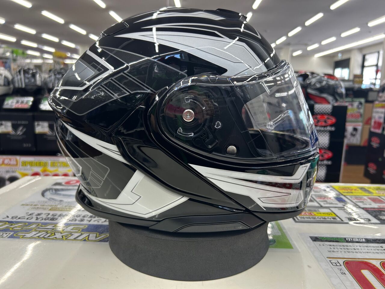 SHOEI NEOTEC3 新色！ : 2りんかんブログ