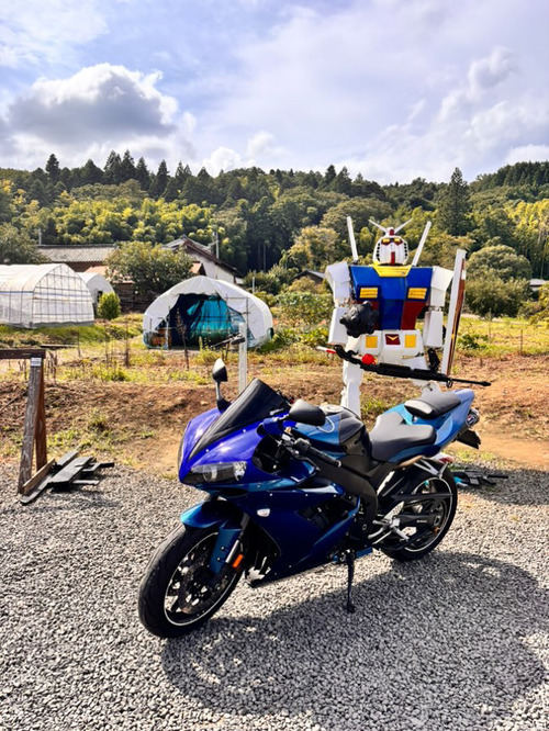 9153F89C-1241-4BB6-B335-A0A9B62ACFEE