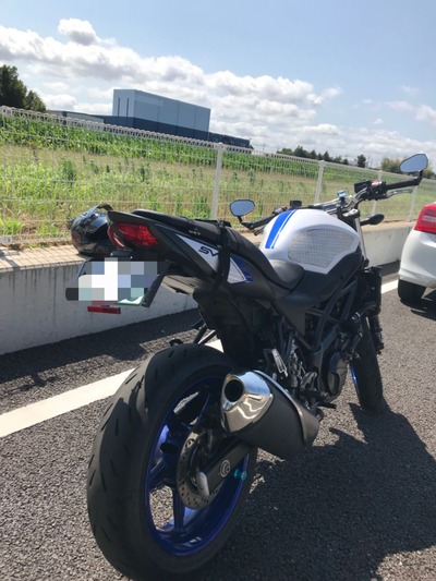 E71EF79E-6545-4BEB-B6C1-F3B1EA64B699