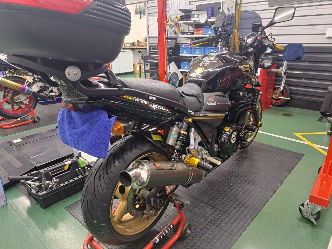 長崎時津2りんかん】GSX1400タイヤ交換(^^)/ : 2りんかんブログ