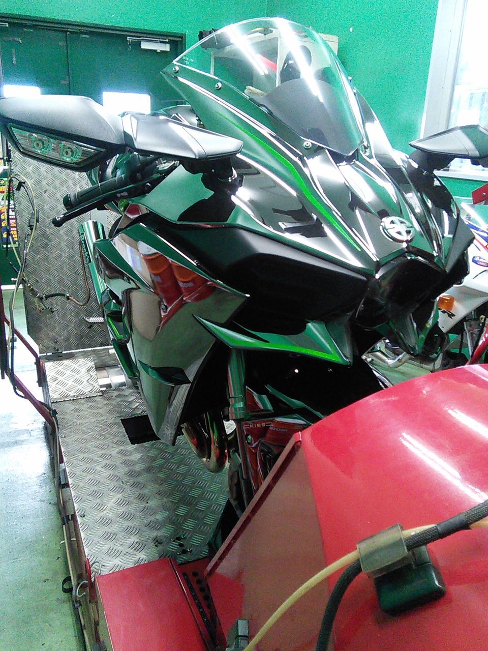 ついに ｈ２スーパーチャージャー 馬力測定 その結果は 和光 ２りんかんブログ