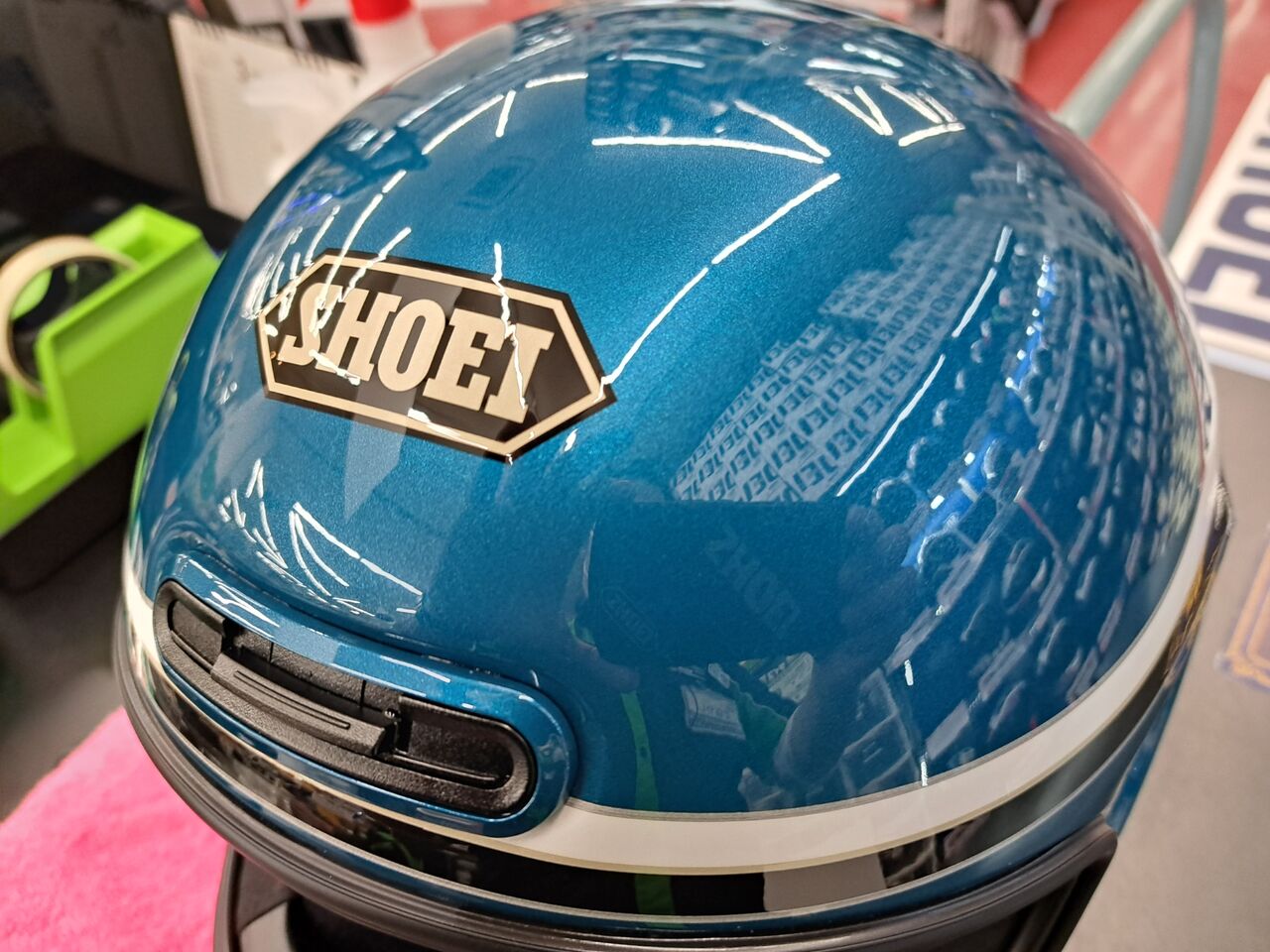 あのヘルメット入荷しました。早速コーティングです。 : 2りんかんブログ
