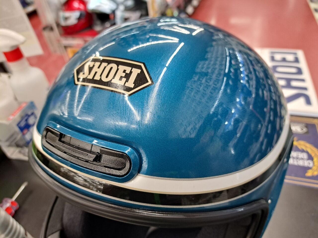 あのヘルメット入荷しました。早速コーティングです。 : 2りんかんブログ