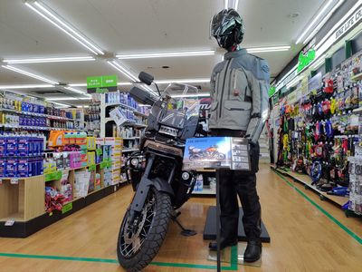 ハーレーダビッドソンのウェアを着たマネキンさんも登場! 伊川谷_2りんかん_兵庫_徳島_淡路_神戸_明石_加古川_高砂_姫路_三木_Pan_American_1250_トルソー