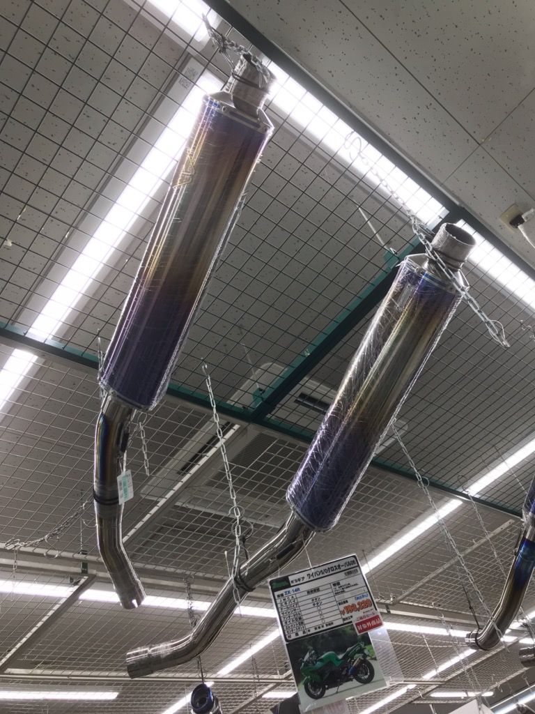 ！お値下げ！ 1:18 スクランブラー オートバイ バイク ダイキャスト モデル