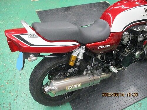 オーリンズのリアサスへ交換！！【CB750】 : 2りんかんブログ