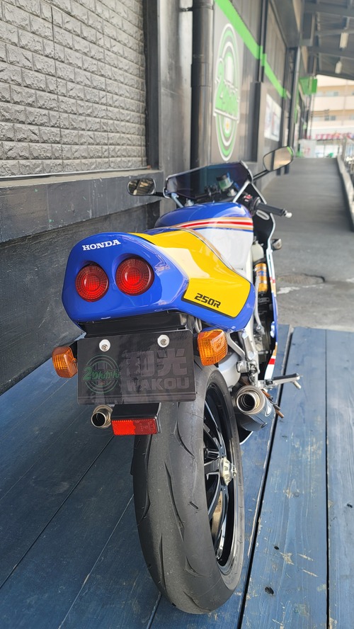 NSR250R Rothmans 100