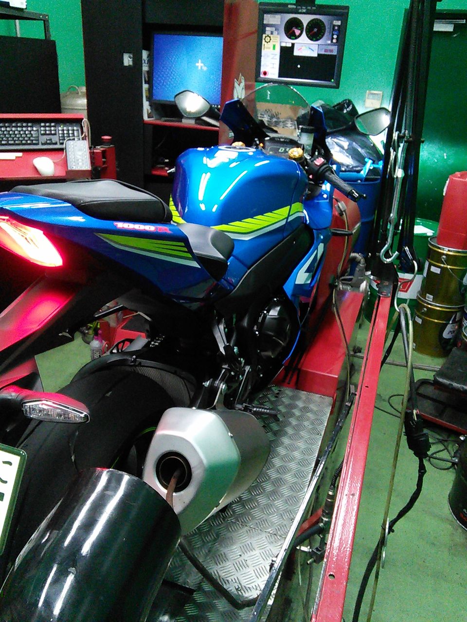 2017 新型GSX-R1000!!! リミッターカット後の馬力公開!!! 完全新型