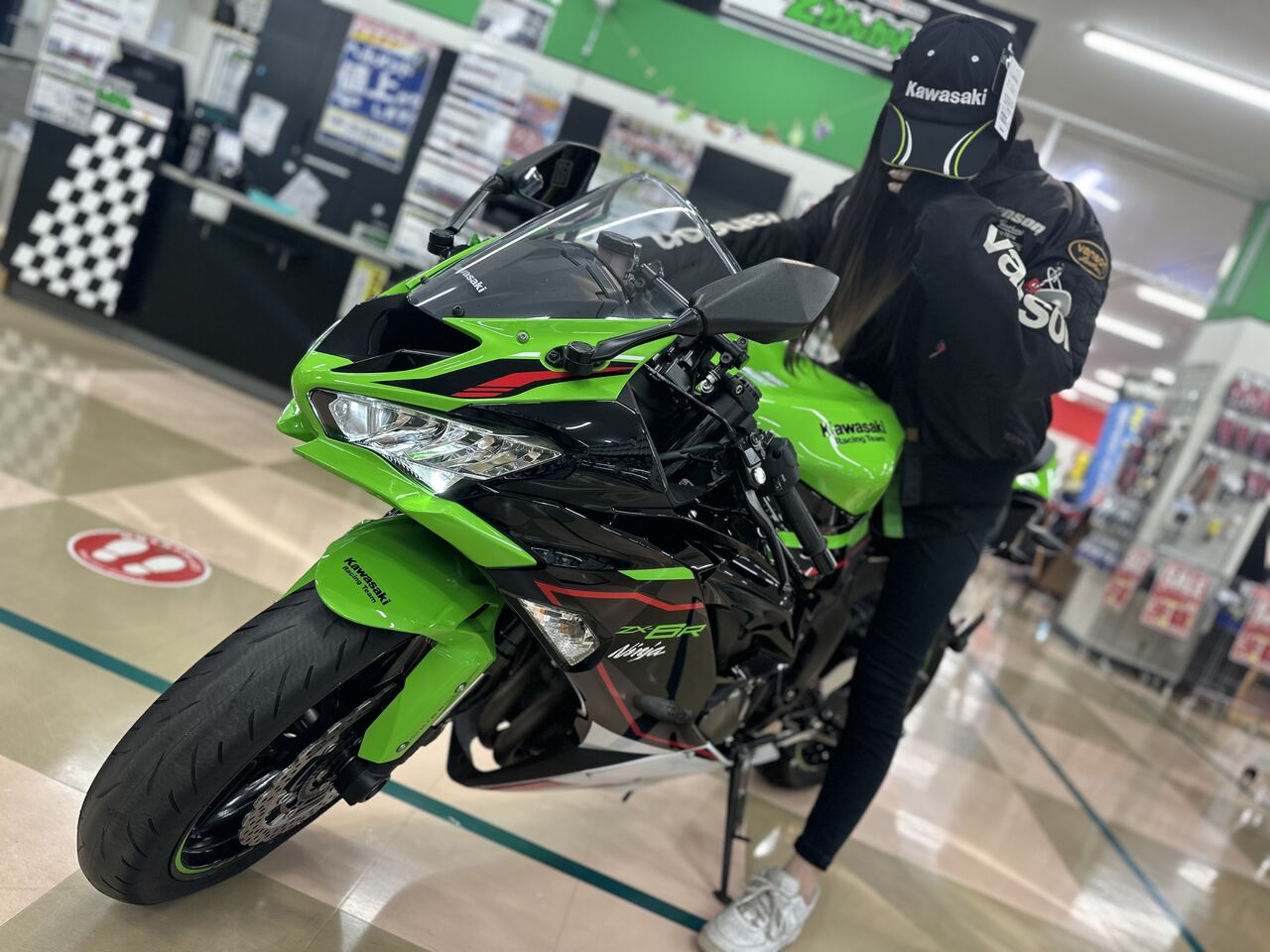 Kawasaki Racing 憎い Team ナイロンジャケット 売買された 