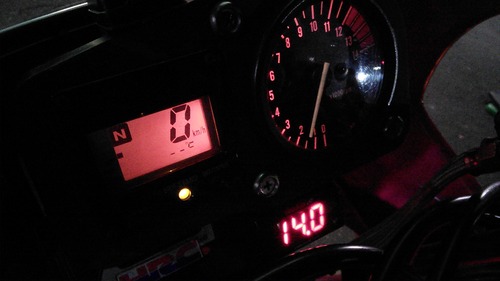 NSR250R MC28 METER038