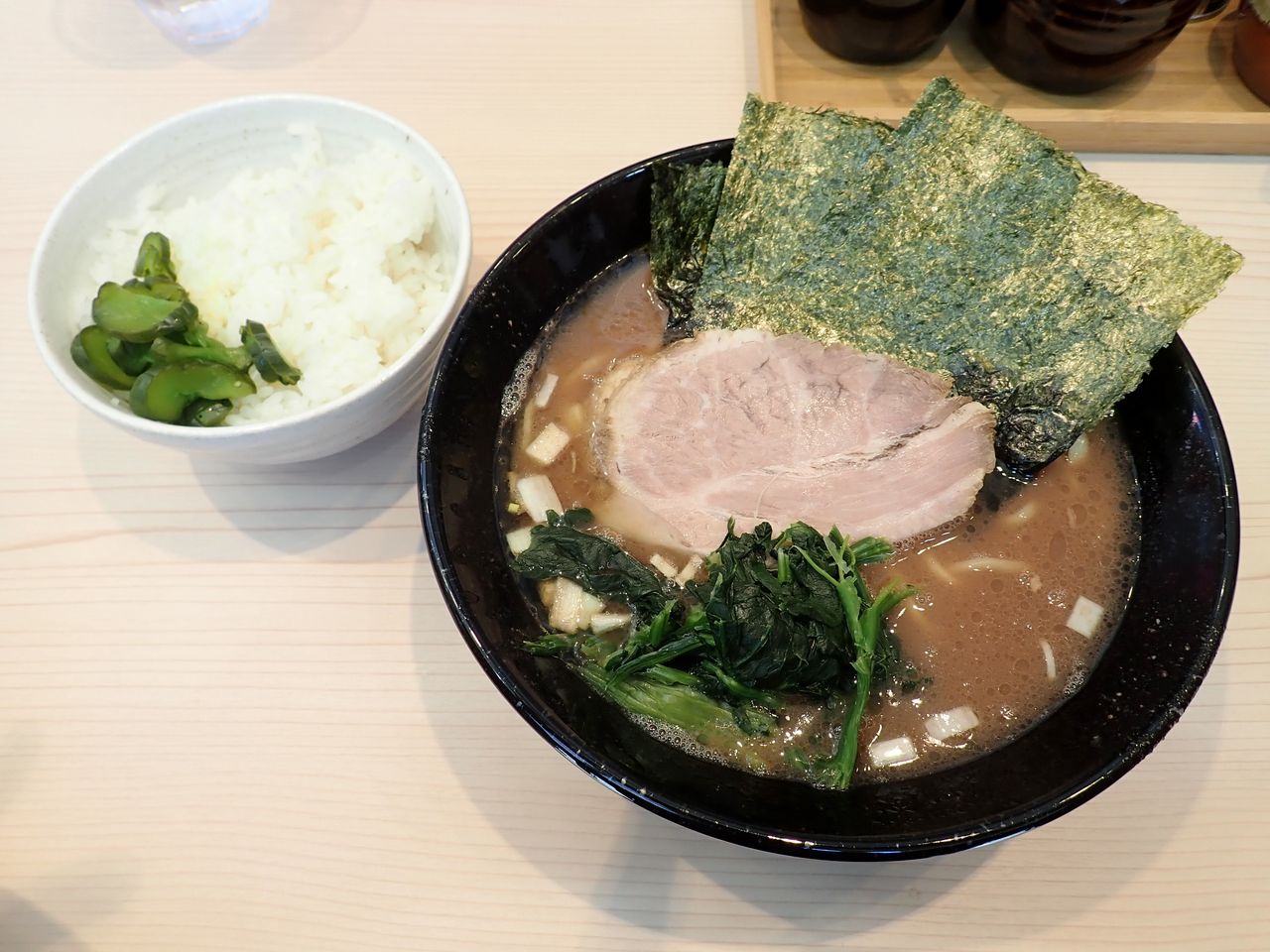 麺家 千祥＠町屋、町屋駅前 : しらけんの日記
