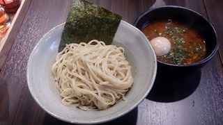 DSC_0011 (640x360)