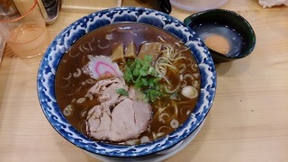 DSC_0006 (640x360)