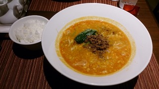 DSC_0005 (640x360)