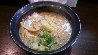 DSC_0005 (640x360)