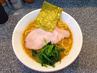 芦屋小雁作　七転び八起き 濃厚豚骨醤油らーめん 七転び八起き＠西日暮里 : しらけんの日記