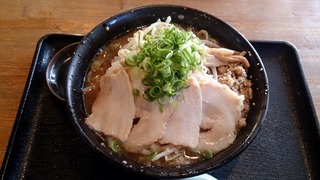 DSC_0004 (640x360)
