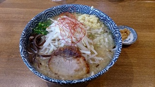 DSC_0002 (640x360)