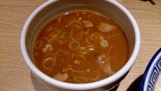 DSC_0011 (640x360)