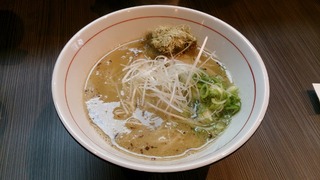 DSC_0010 (640x360)