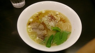 DSC_0005 (640x360)
