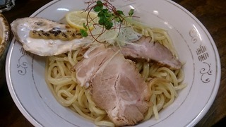 DSC_0010 (640x360)