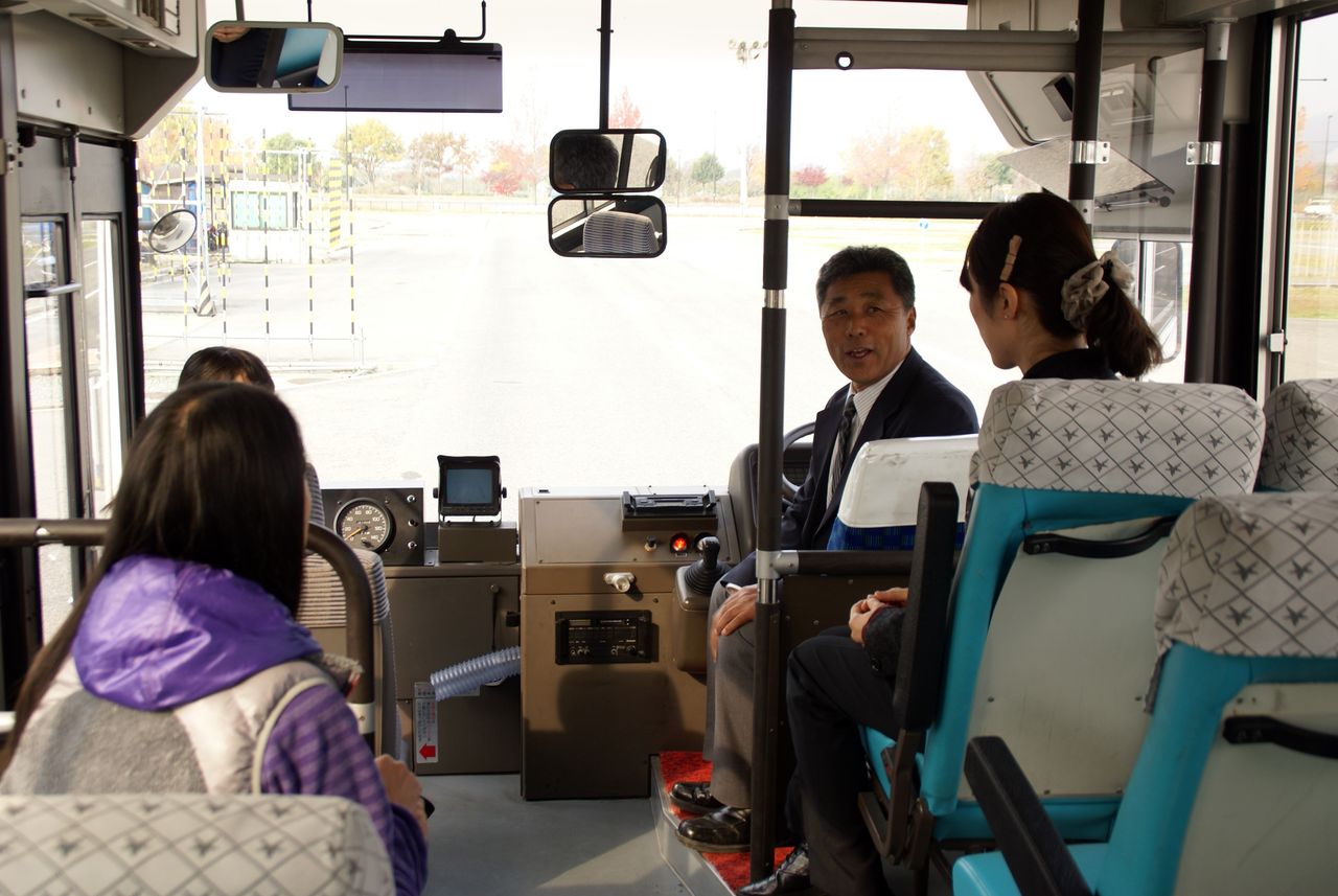 山形県寒河江自動車学校社員ブログ ♪山交バス女性限定バス運転体験会♪