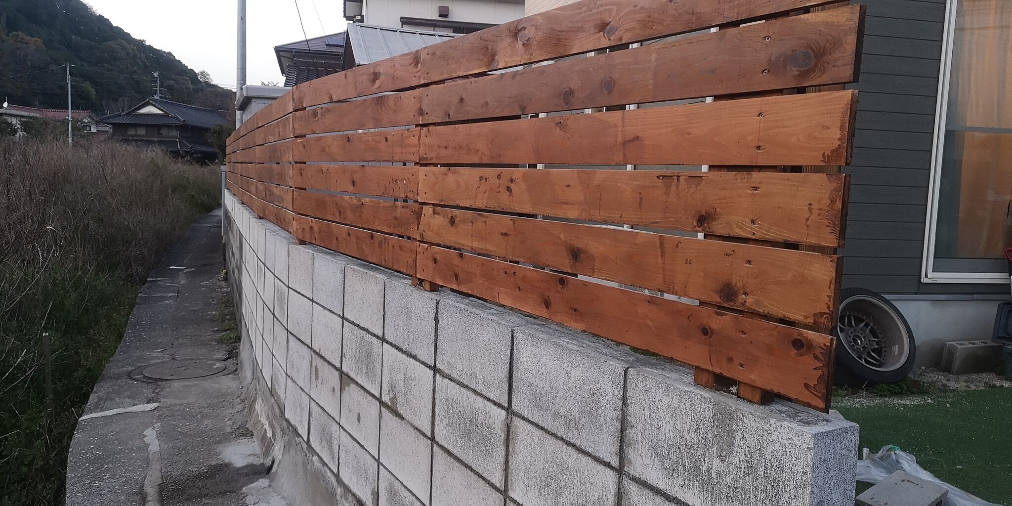 外構工事 壁 フェンス ｄｉｙもう少しで完成 D S Taste Life