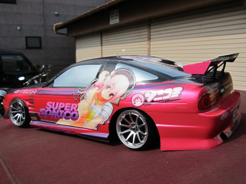 LOUJIN 284010 すーぱーそに子 痛車仕様 ラジコンカー 1/28 LOUJIN 284010 すーぱーそに子 痛車仕様 ラジコンカー 1/28