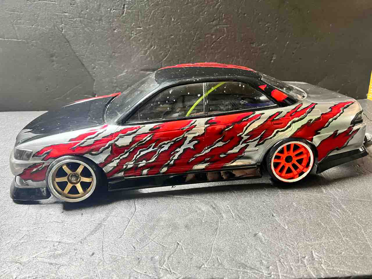 ボツ案ボディを再利用 その① パンドラ JZX90マーク2 : 痛車RC