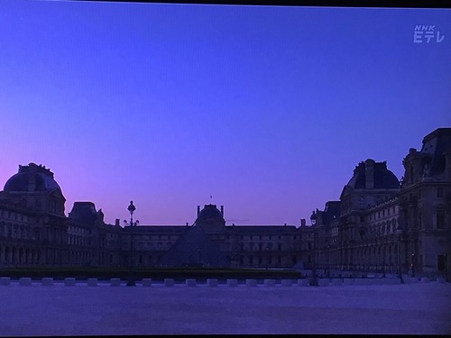 8298C6F7-DF6D-4F6A-9B7A-449B5C149F2E