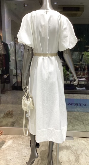 FAFB8F92-695C-4117-800D-2B5B8B6034CA