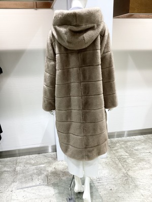 B0ED329D-061A-48F7-8774-F282C4A2A308