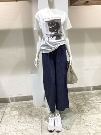 0BDF2A48-2BAE-4182-87CF-94C053663B73