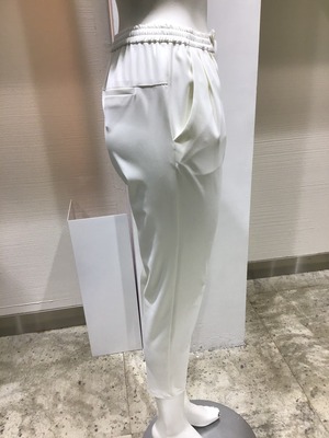 7F101080-9694-4870-89B5-5460B29614DD