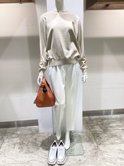 4968B755-7753-48B8-8645-006165D8C86E