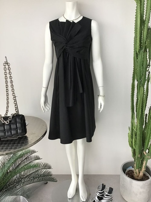 E32595FF-57F8-4F86-807F-0A46BE8B93DD