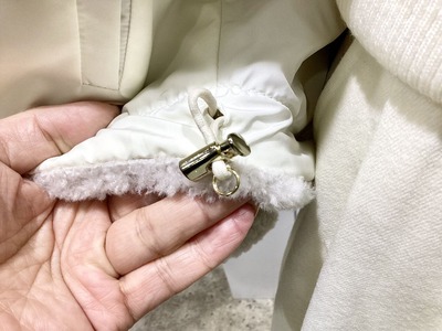 EB7EB1C9-FFE8-4759-888E-60DA54BFBE8D