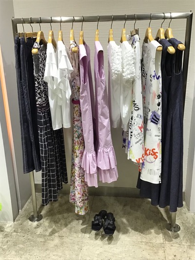 C9914DA7-C6E7-4622-A05F-E1FB78F106A4