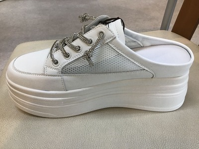 B8883B6E-F608-42F8-8A04-F3BFA631EF55